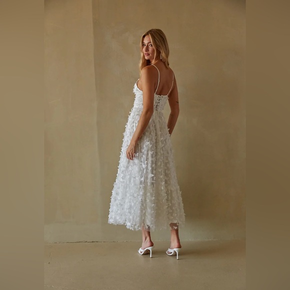 Butterfly Tulle Midi Dress - Picture 3 of 4